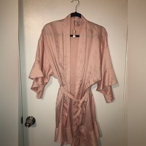 Ruffled, silk, 3/4 sleeve VS robe